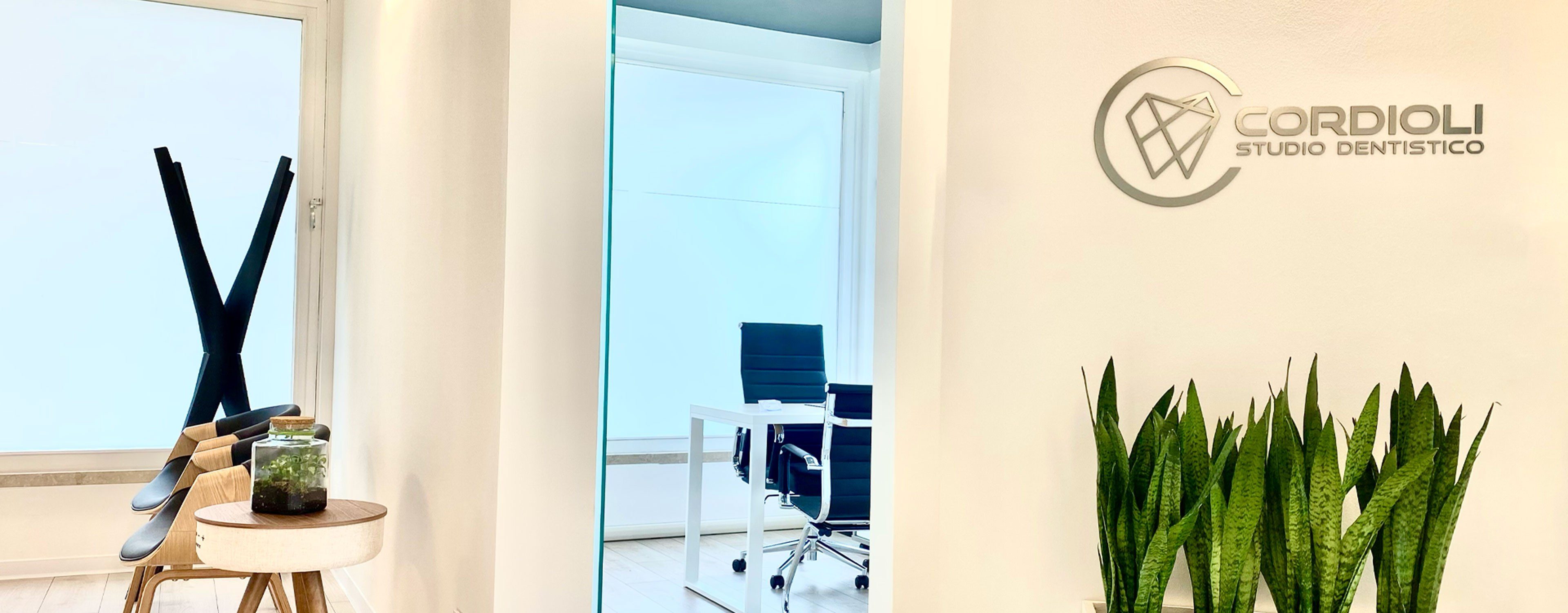 Ingresso studio dentistico Cordioli Volta Mantovana